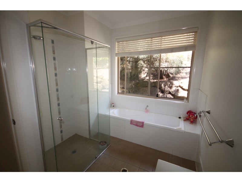 2 / 27 Newcastle Drive, Pottsville NSW 2489