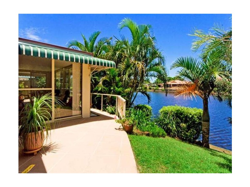 2/12 Edinburgh Court, Pottsville NSW 2489