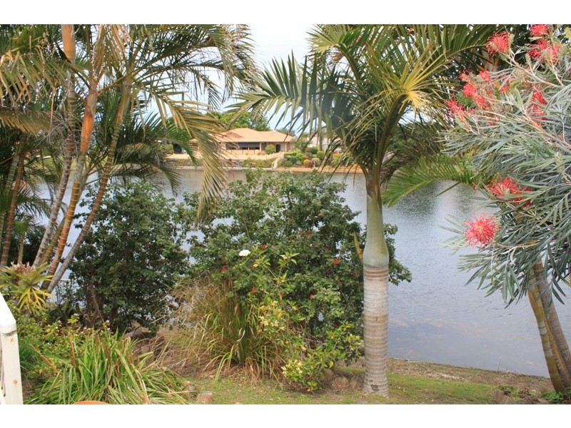 2/12 Edinburgh Court, Pottsville NSW 2489