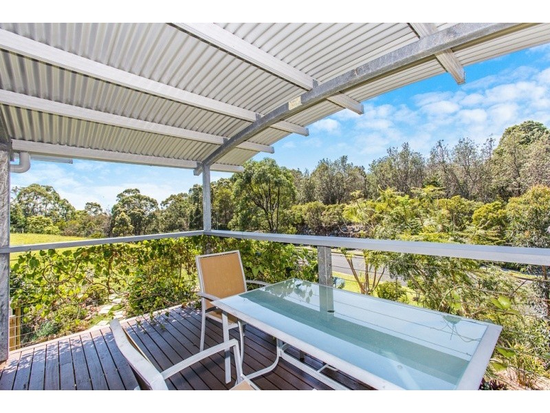 2 Melia Close, Pottsville NSW 2489