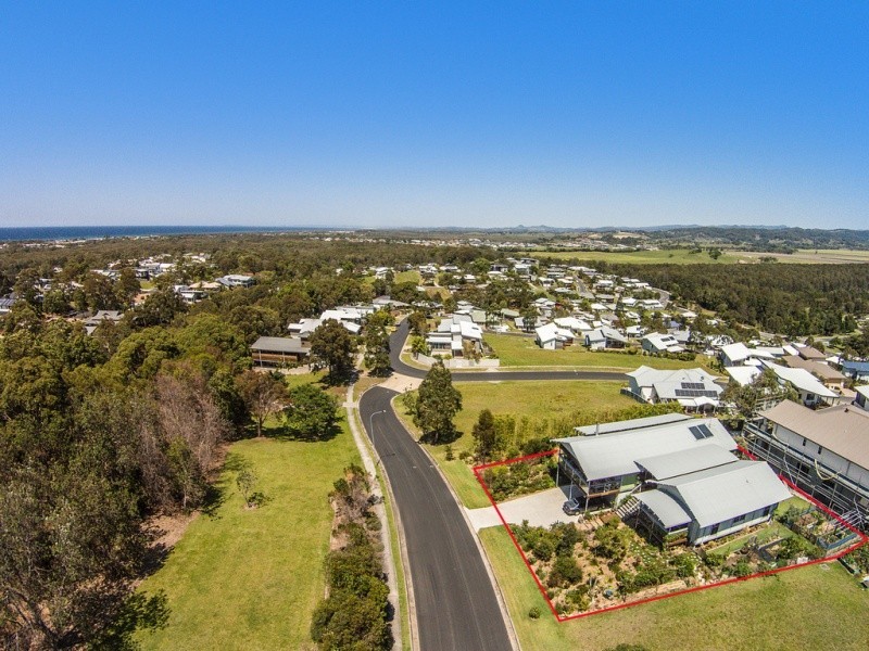 2 Melia Close, Pottsville NSW 2489