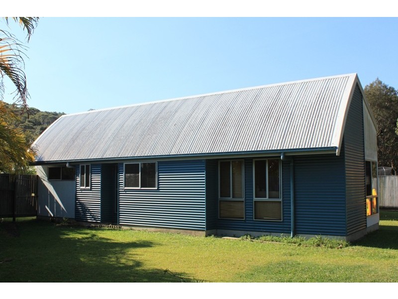 5 Butternut Place, Pottsville NSW 2489