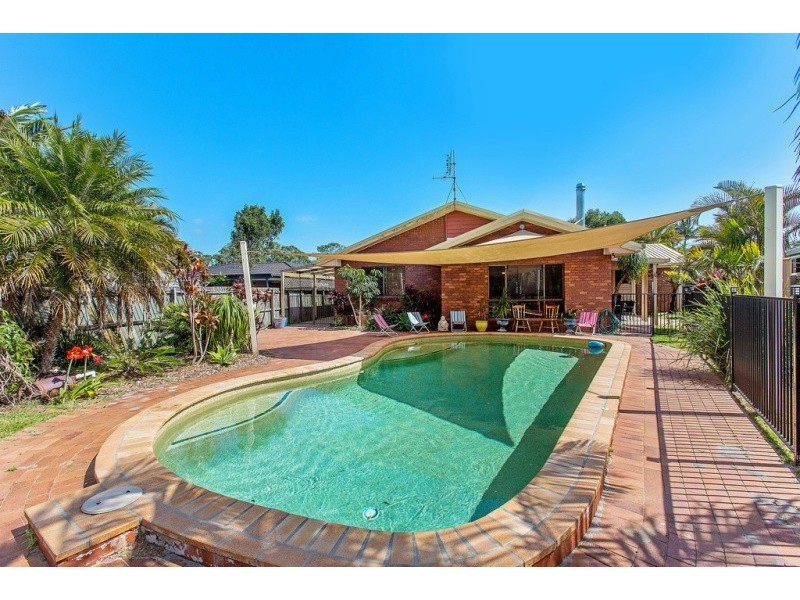 37 Royal Drive, Pottsville NSW 2489