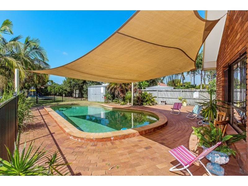 37 Royal Drive, Pottsville NSW 2489