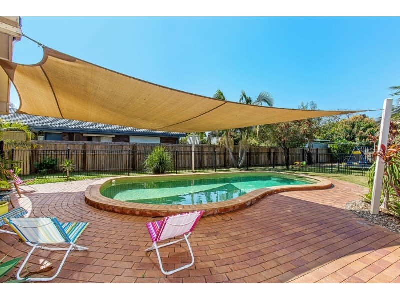 37 Royal Drive, Pottsville NSW 2489