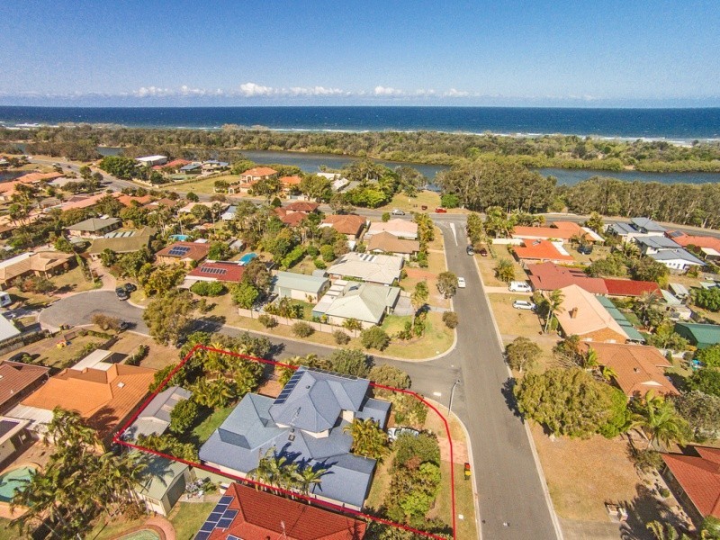 7 Buckingham Drive, Pottsville NSW 2489