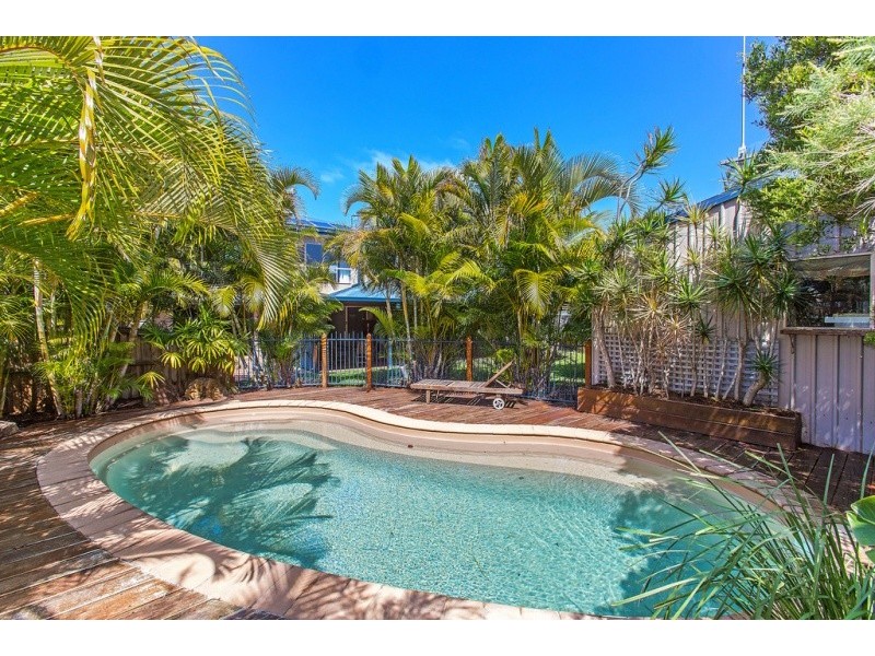 7 Buckingham Drive, Pottsville NSW 2489