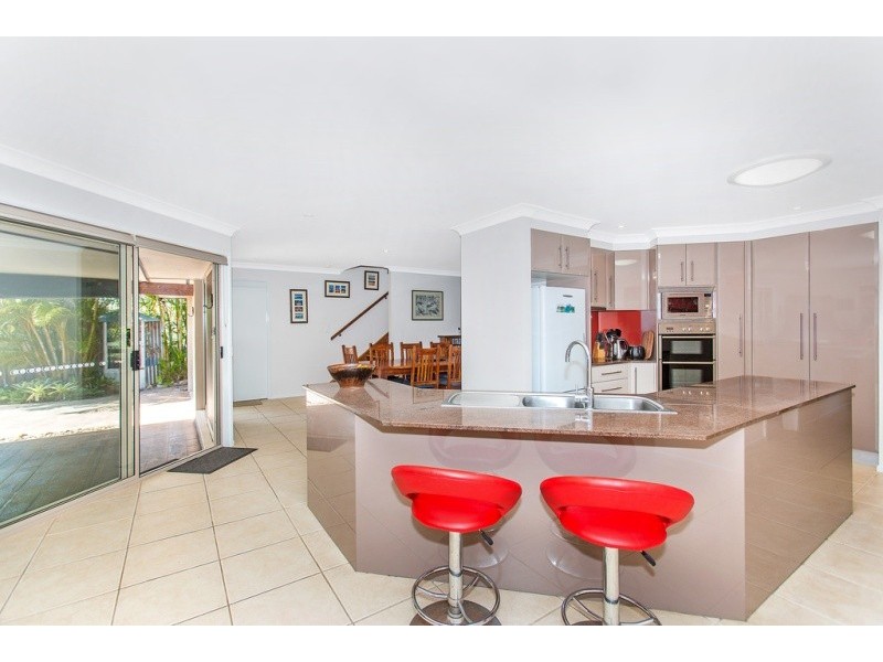 7 Buckingham Drive, Pottsville NSW 2489