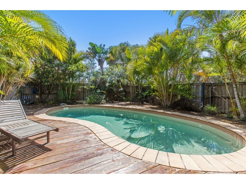 7 Buckingham Drive, Pottsville NSW 2489