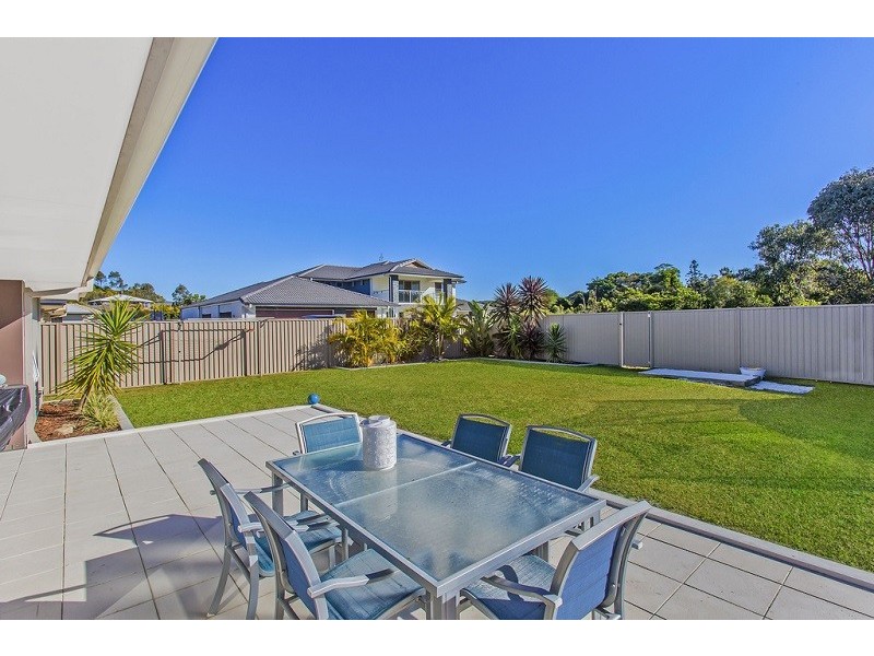 63 Lennox Circuit, Pottsville NSW 2489