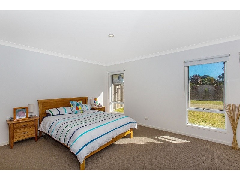 63 Lennox Circuit, Pottsville NSW 2489