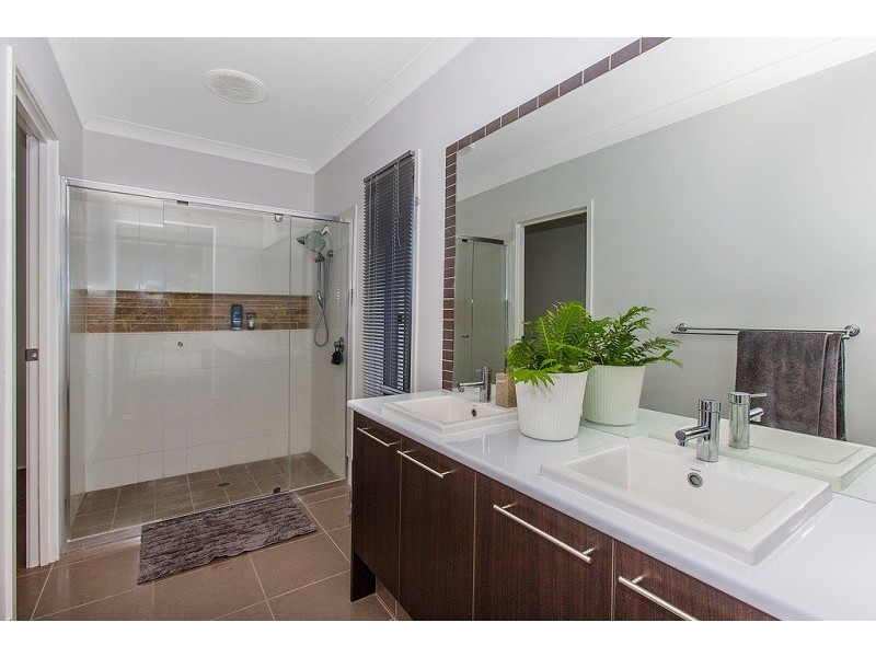 63 Lennox Circuit, Pottsville NSW 2489