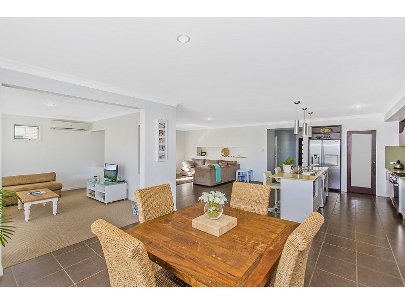 63 Lennox Circuit, Pottsville NSW 2489