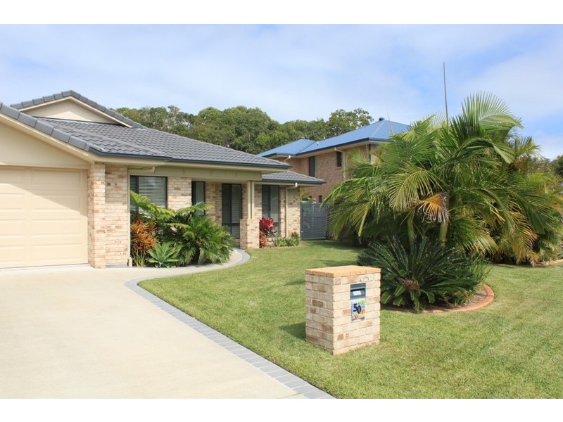 50 Border Crescent, Pottsville NSW 2489