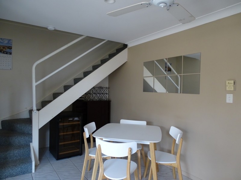 4/11 Hampton Court, Pottsville NSW 2489