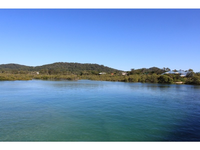 19 Creek Street, Hastings Point NSW 2489