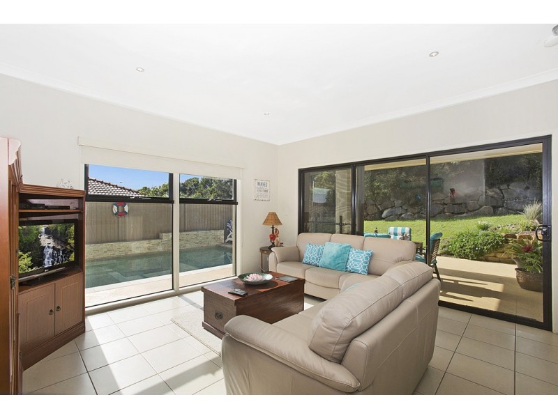 25 Newcastle Drive, Pottsville NSW 2489