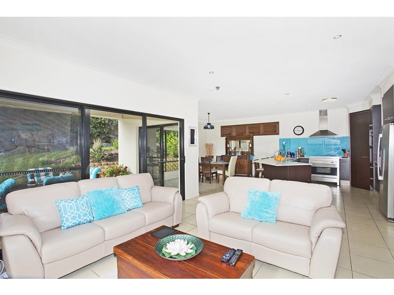 25 Newcastle Drive, Pottsville NSW 2489