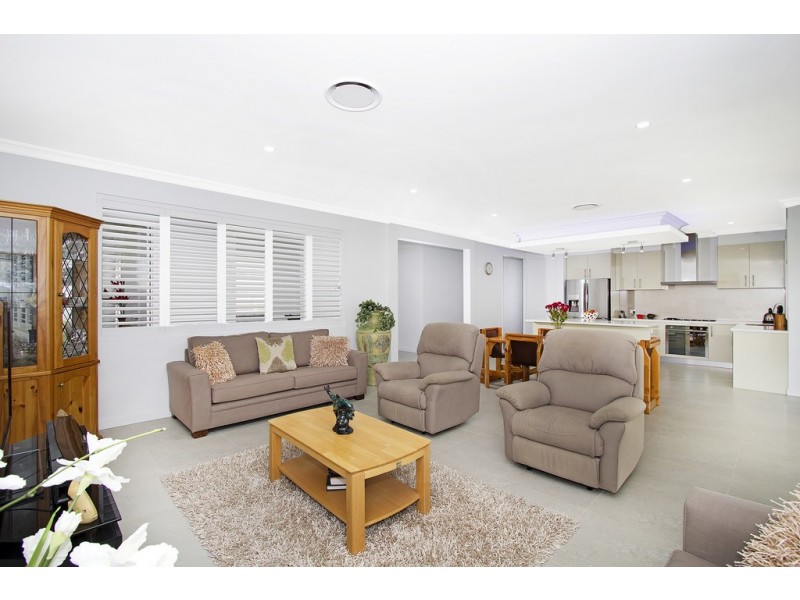 2 Lindwall Avenue, Pottsville NSW 2489