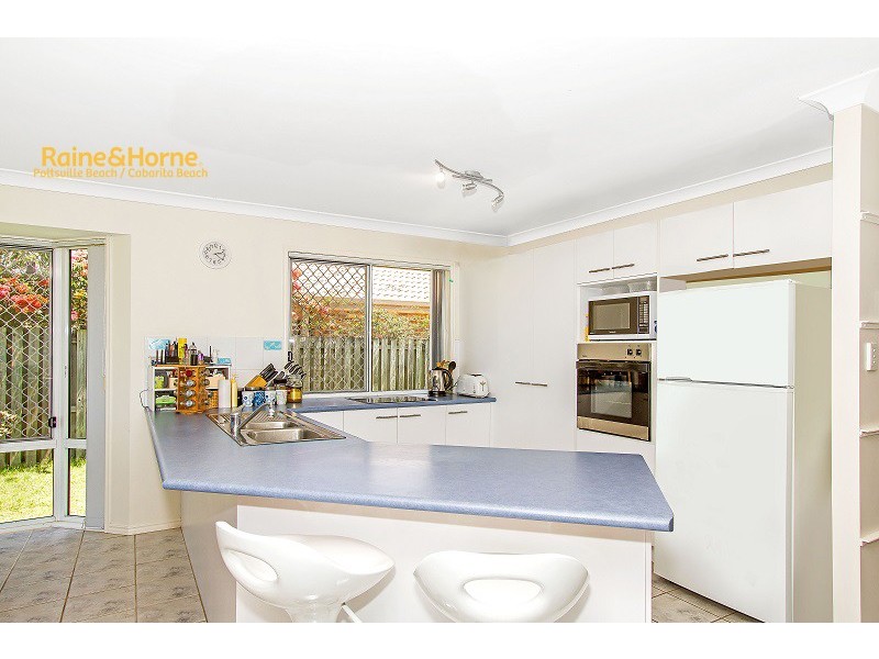 29 Edward Ave, Pottsville NSW 2489