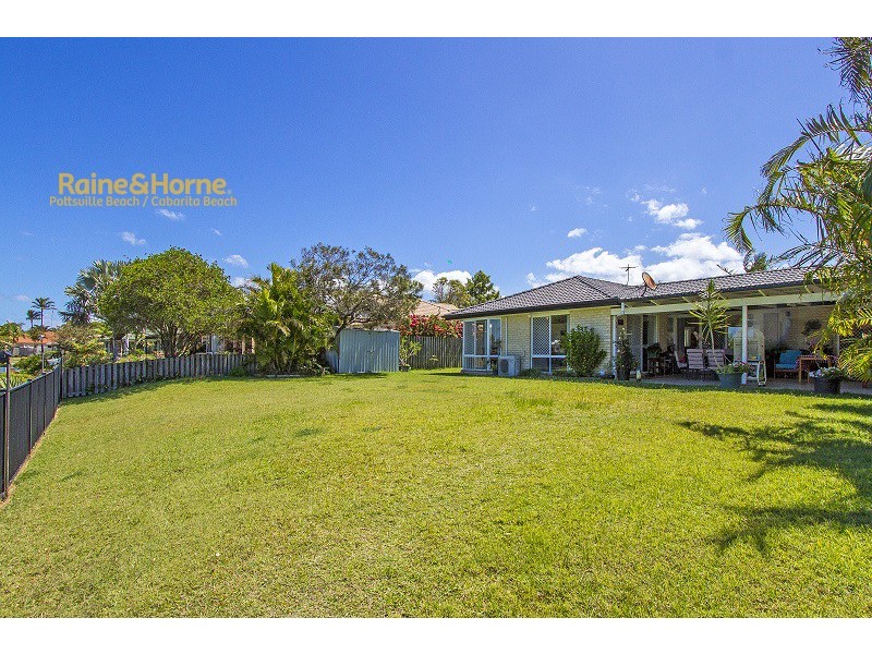 29 Edward Ave, Pottsville NSW 2489