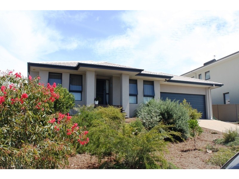 27 Lennox Circuit, Pottsville NSW 2489