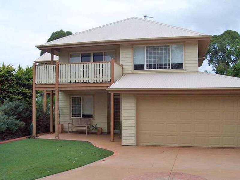 4 Cudgera Avenue, Pottsville NSW 2489