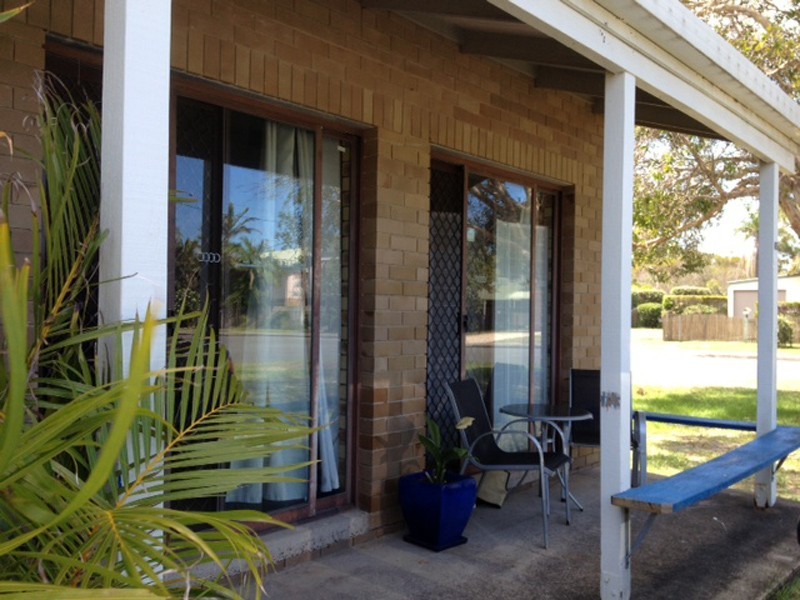 16 Elfran Avenue, Pottsville NSW 2489