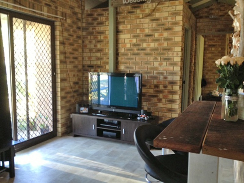 16 Elfran Avenue, Pottsville NSW 2489