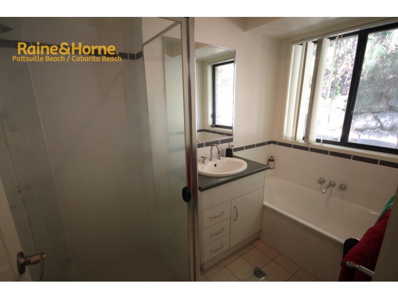 2/33 Newcastle Drive, Pottsville NSW 2489