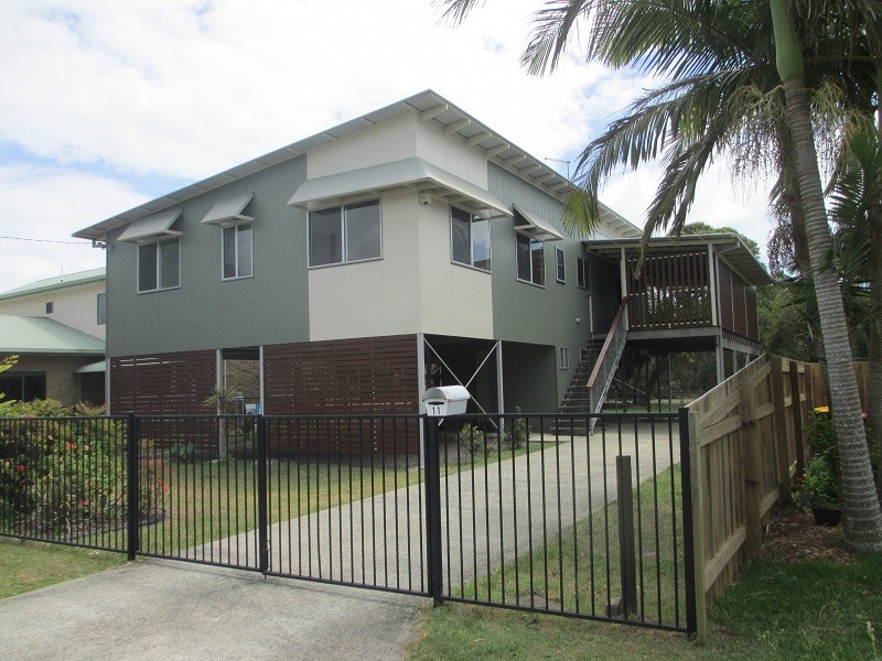 11 Elfran Avenue, Pottsville NSW 2489
