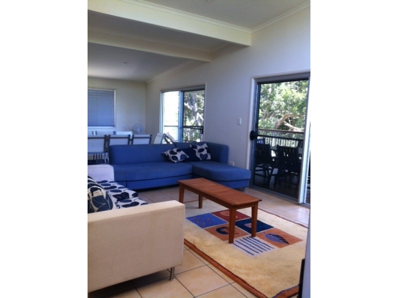 11 Elfran Avenue, Pottsville NSW 2489