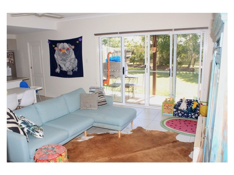 8b Coucal Street, Pottsville NSW 2489