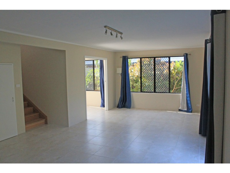 12 Surfside Crescent, Pottsville NSW 2489