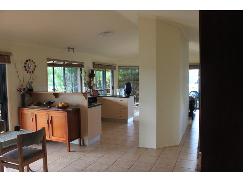 16 Taylor Drive, Pottsville NSW 2489