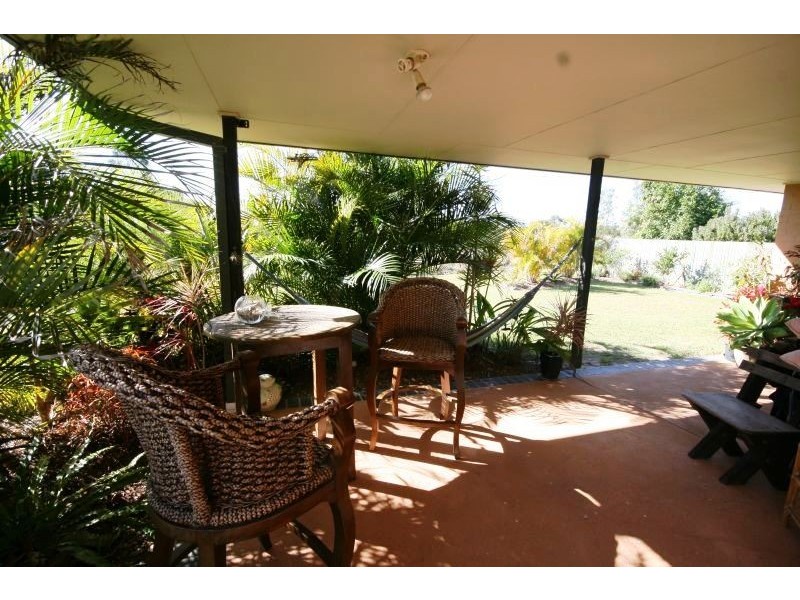 16 Taylor Drive, Pottsville NSW 2489