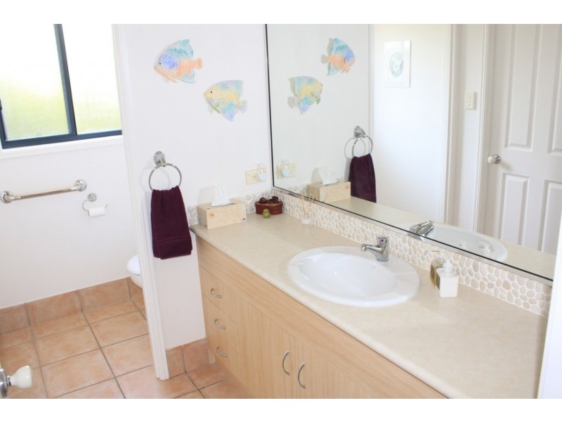 4 Chappell Place, Pottsville NSW 2489