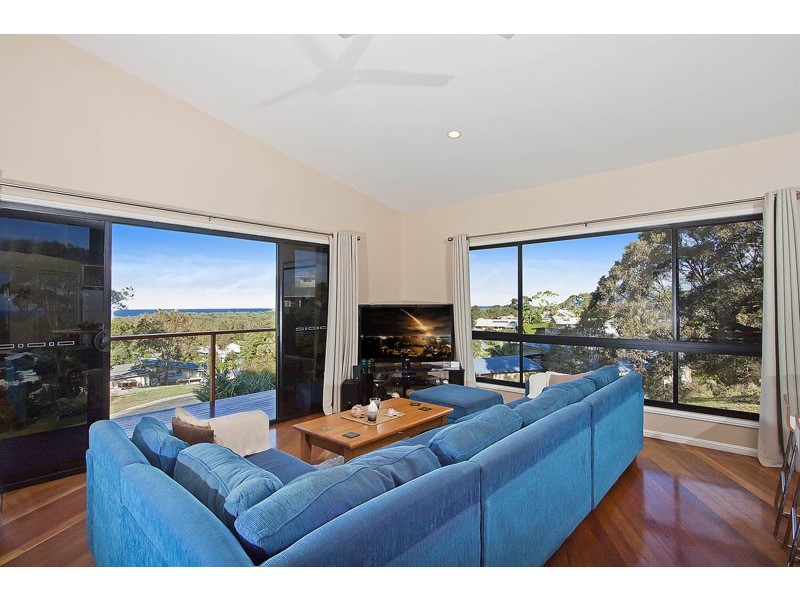 12 Roseash Court, Pottsville NSW 2489