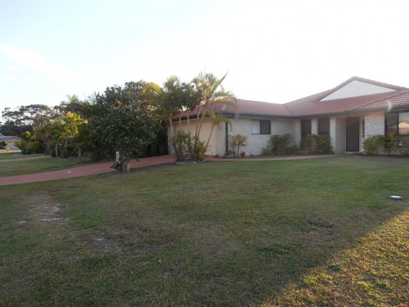 24 Taylor Drive, Pottsville NSW 2489