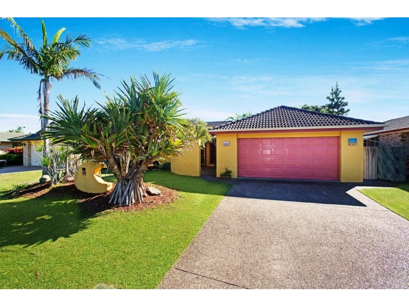 22 McKenzie Avenue, Pottsville NSW 2489