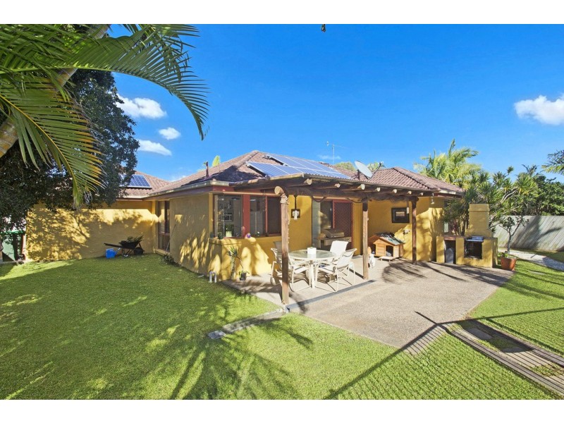 22 McKenzie Avenue, Pottsville NSW 2489