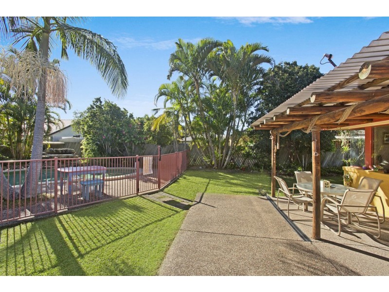 22 McKenzie Avenue, Pottsville NSW 2489