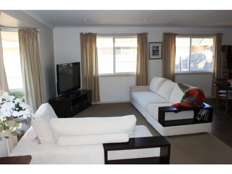 2/19 Royal Drive, Pottsville NSW 2489