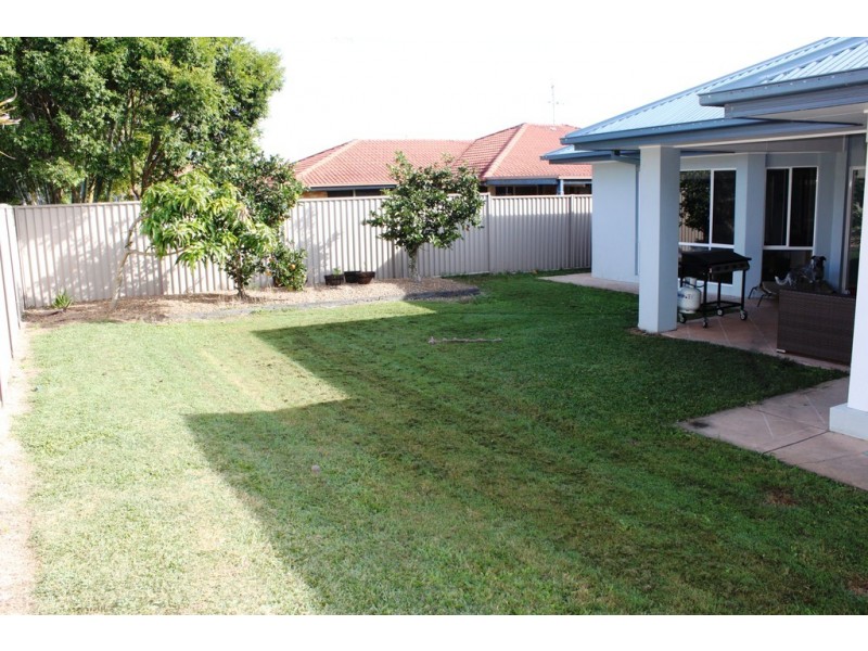 11 Ballina Street, Pottsville NSW 2489