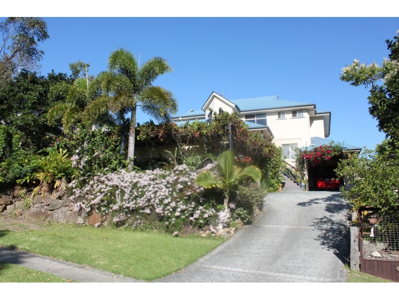 4 Bottlebrush Drive, Pottsville NSW 2489