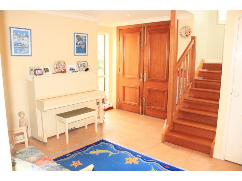 4 Bottlebrush Drive, Pottsville NSW 2489