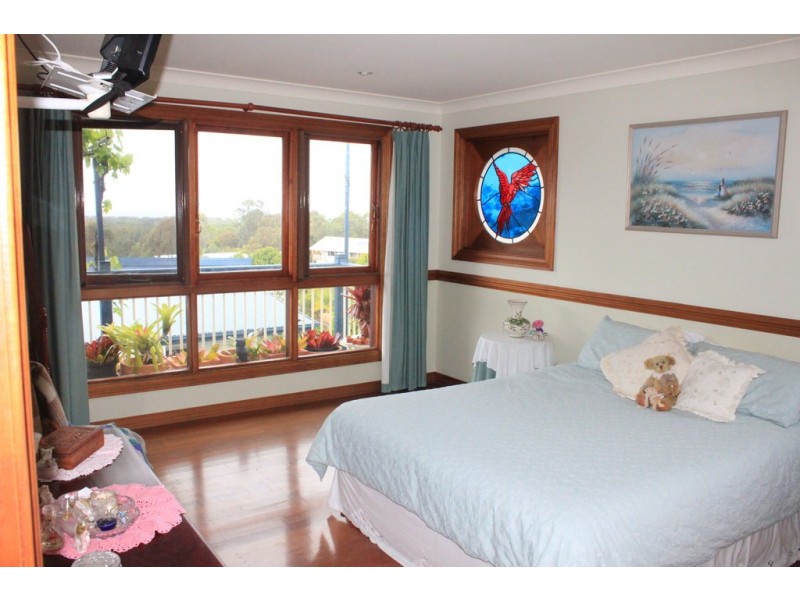 4 Bottlebrush Drive, Pottsville NSW 2489