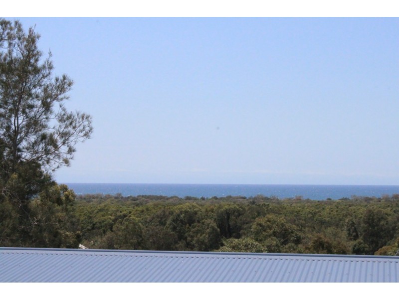 4 Bottlebrush Drive, Pottsville NSW 2489