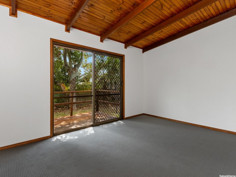 25 Tweed Coast Road, Pottsville NSW 2489