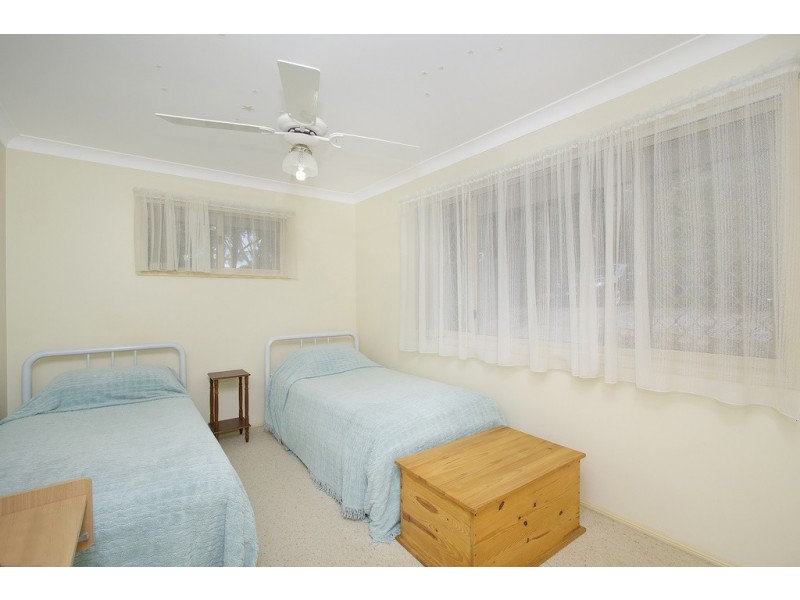 4 Clonakilty Close, Banora Point NSW 2486